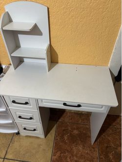 desk and mirror