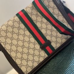 Gucci Messenger Bag