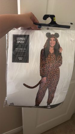 Halloween costume