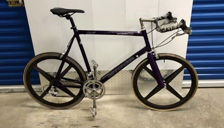 CANNONDALE MULTISPORT 600 CAD3 16-SPEED TRIATHLON BIKE. GOOD CONDITION... WITH CARBON RACING WHEELS!