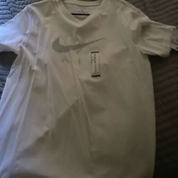 Nike tee