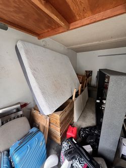 MOVING OUT SALE – EVERYTHING MUST GO TODAY (TUES 2/18)! 