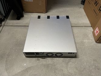 Ubiquiti UniFi UNAS Pro 8 NAS - 8 Bay