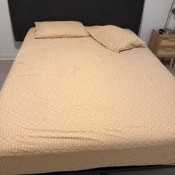 Queen Bed With Amazon Metal Bed Frame And Fabric Head Board