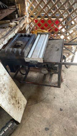 Gas operated generator