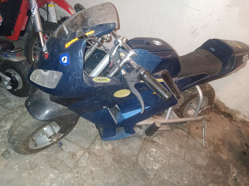 3 Electric Motorcycle's