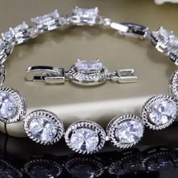 18 Kt White Gold Over Sterling Silver Tennis Brecelet