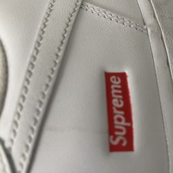 Supreme Forces W Box 