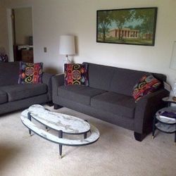 2 Sofas