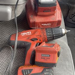 Hilti Drill  W/3 B22 5.2 Batteries And Charger 