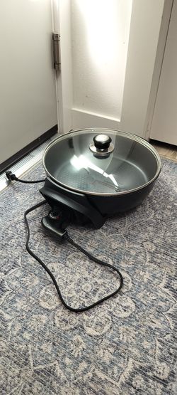 Moss & Stone Round Nonstick Electric Skillet With Lid