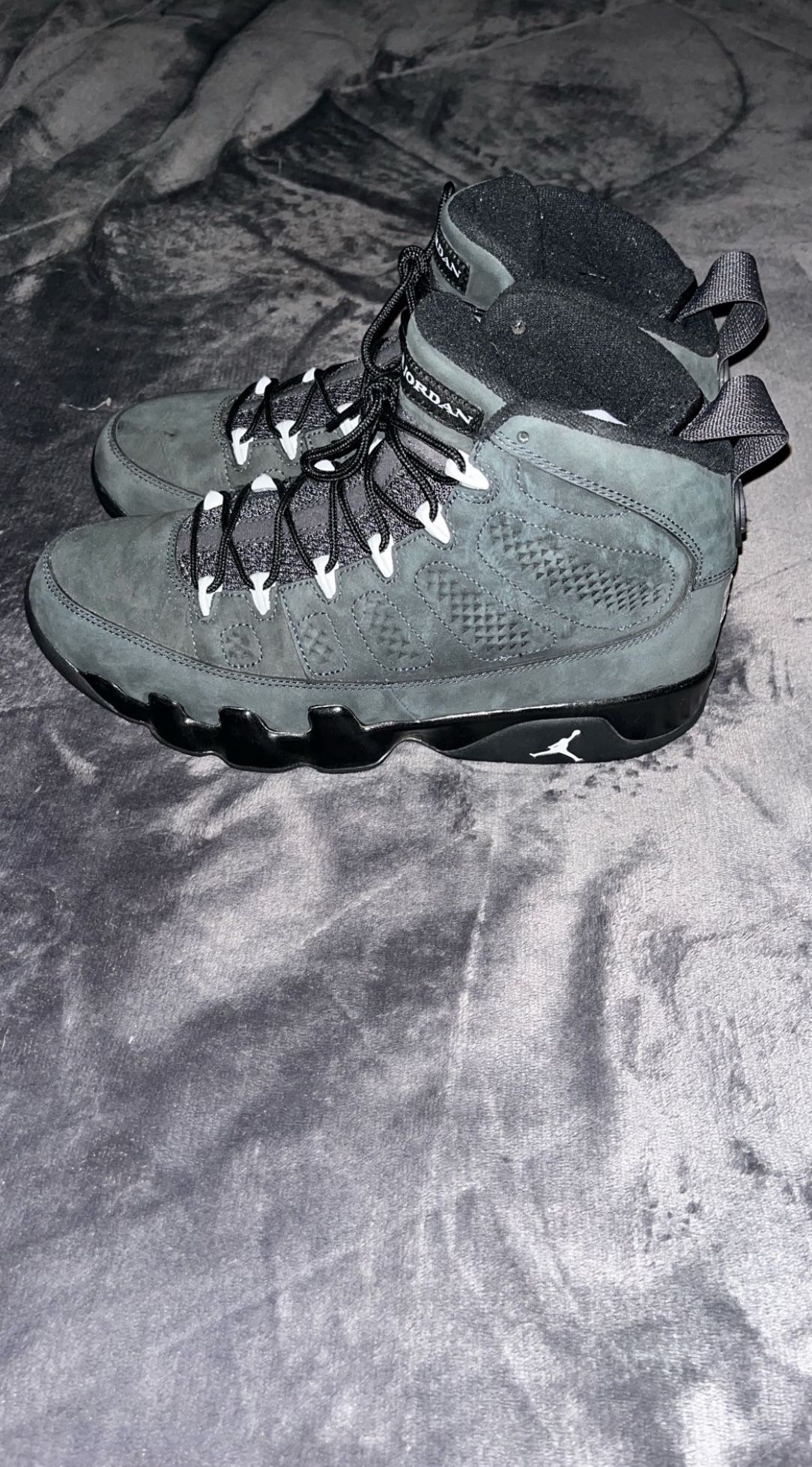 Jordan 9 Anthracite