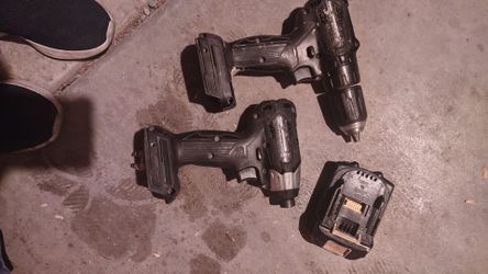 Makita brushless drill/impact with battery