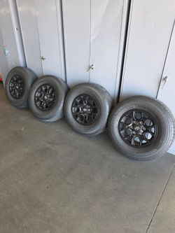 16" Tacoma wheels and tires