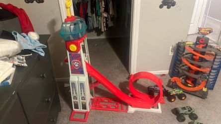 Paw patrol tower