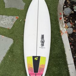 JS Industries Sub Zero 5’6 30.3L