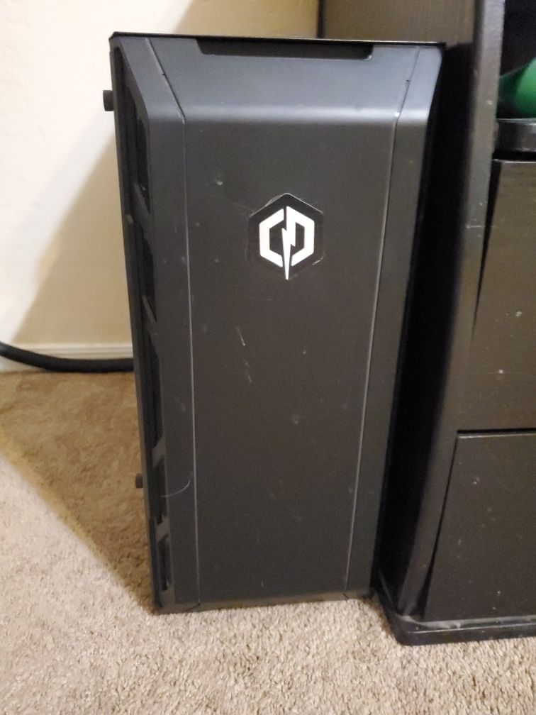 Cyber power gaming PC desktop