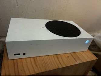 Xbox series s pick up only no controller but comes with all cords