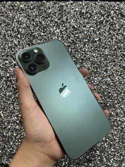 iPhone 13 Pro Max 256GB UNLOCKED 