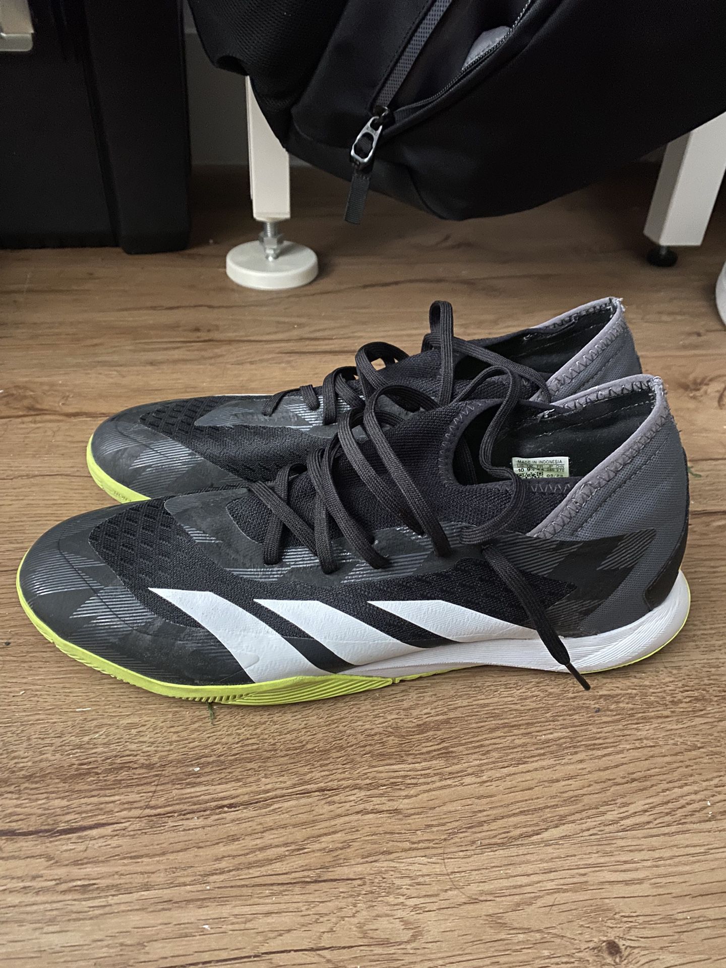 Adidas Predator Indoor Shoes. Size 10. 