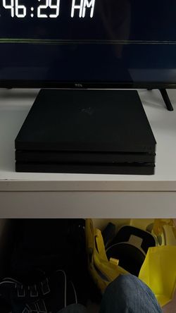 PS4 Pro 1tb/w Ps Vr