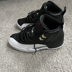 Jordan Play Off 12 8.5