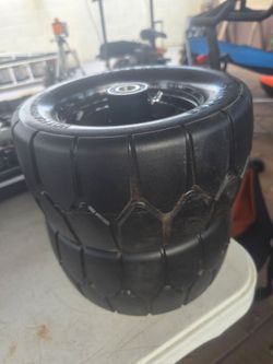 Lawn mower tires