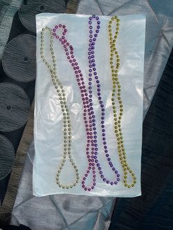 Play Dress Up Bead Necklaces