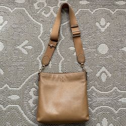 Tory Burch Tan Thea Leather Crossbody Swingpack Shoulder Bag🥐