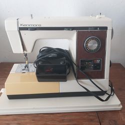 Sewing Machine 