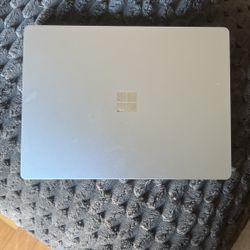 Surface Laptop