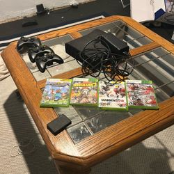 Xbox 360 with games