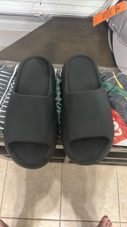 Adidas slides 15$ or best offer size 7 to 8 slightly used