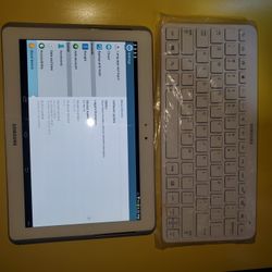 Tablet Samsung Tab2 With BT Keyboard 