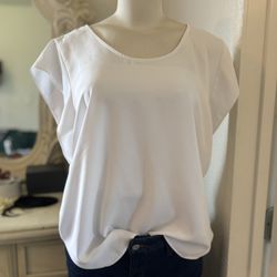 Women’s Large Express Top 