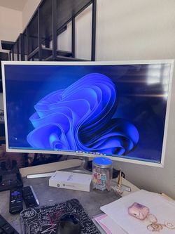 32 inch Samsung curve monitor