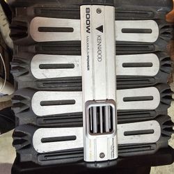 Kenwood 800watt Bass Amplifier Built In Fan 