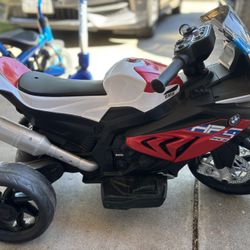 BMW 12 Volts Kids Ride