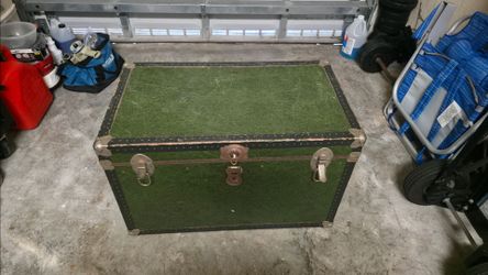 Vintage Skyway Green Tweed Trunk / MCM Coffee Table