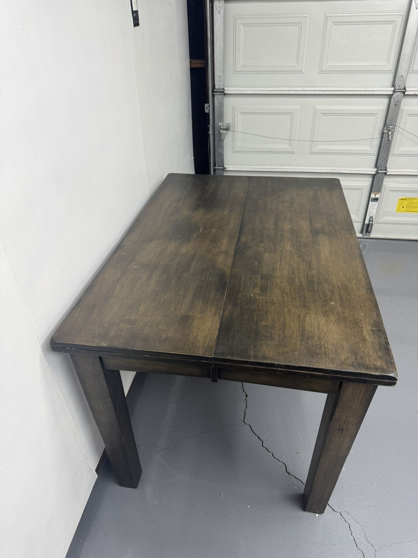 Brown Dinning Table
