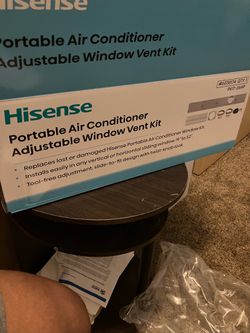 Hisense Portable Air Conditioner Adjustable Window Unit Kit. New. Never Been Used(See Picture)