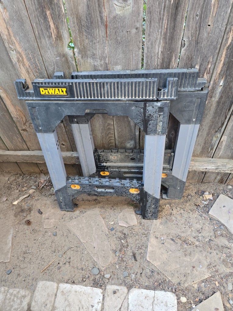 Dewalt Saw Horse (Local Only)