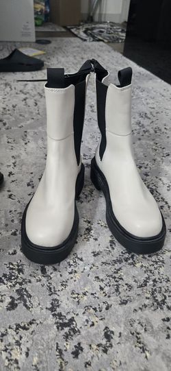 New Sz.7 Combat boots