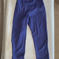 Lululemon Women’s Leggings Blue Bottom with Mesh Size 6 $18