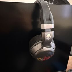 Skullcandy Hesh 2 Wireless Bluetooth Over-Ear Headphones (Silver/Black)