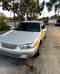 1999 Toyota Camry
