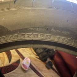 Atturo AZ850 UHP 295/45R20 114Y XL Light Truck Tire