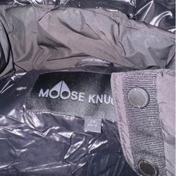 Moose knuckle Size Large 