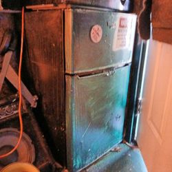 Man Cave Mini Fridge And Microwave 