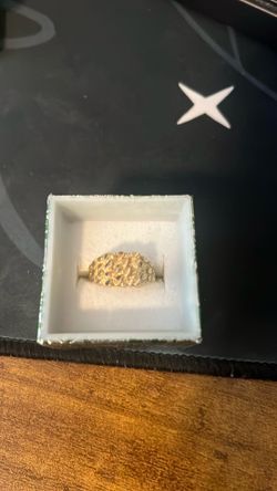 Gold nugget ring